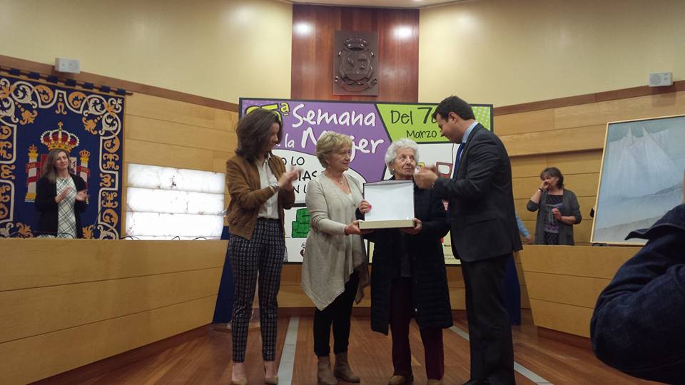 Homenaje del Ayuntamiento de Las Rozas a Malena en el Día de la Mujer